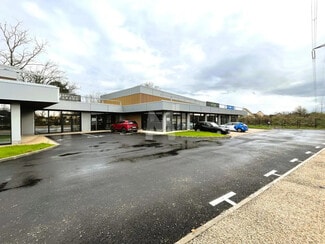 Plus de détails pour Local commercial à louer