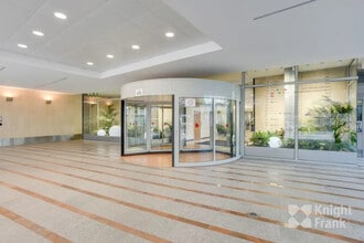 177-185 Rue De Bercy, Paris à louer Hall d’entrée– Image 1 sur 7