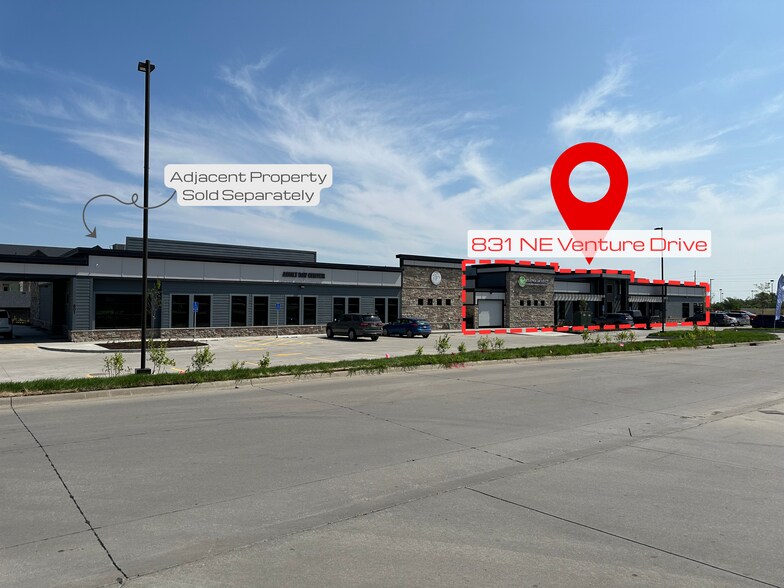 831 NE Venture Dr, Waukee, IA à vendre - Photo de l’immeuble – Image 2 sur 11
