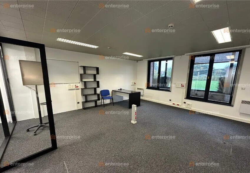 Bureau dans VILLENEUVE-D'ASCQ à vendre - Photo de l’immeuble – Image 3 sur 8