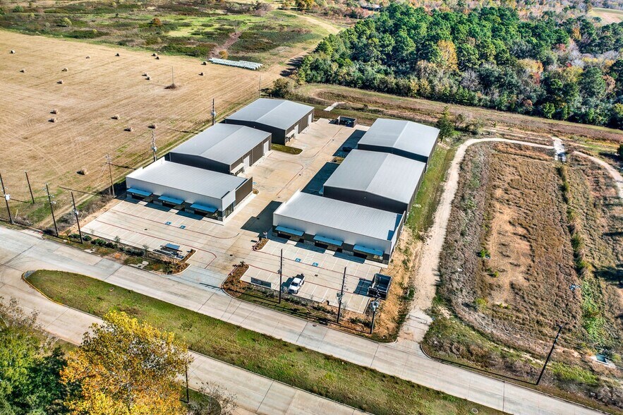 22808 Hufsmith Kohrville Rd, Tomball, TX à louer - Aérien – Image 3 sur 34