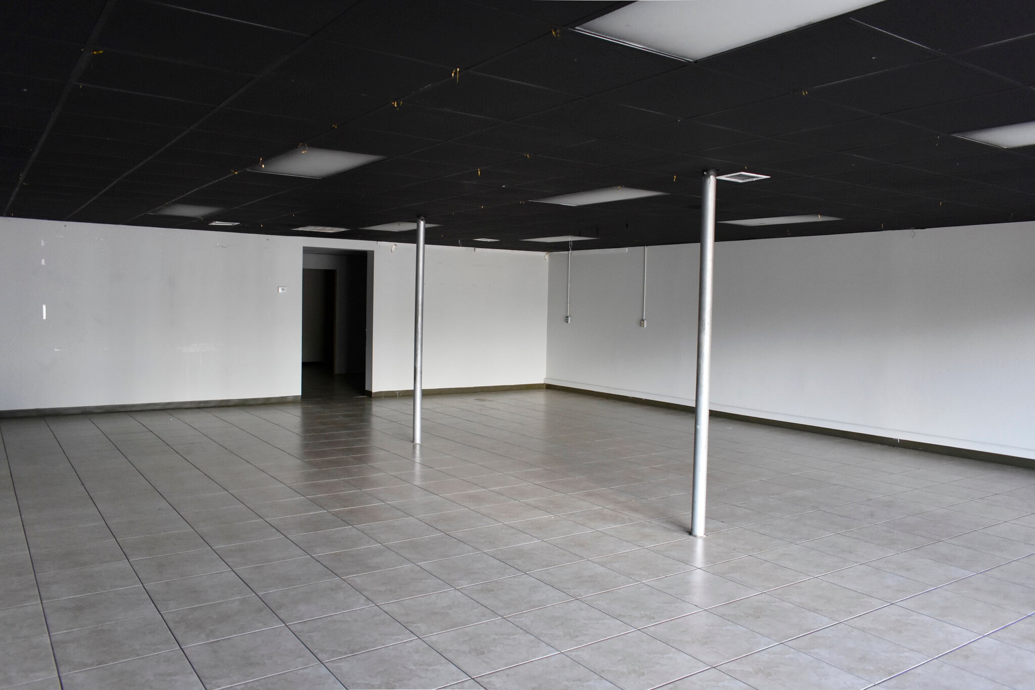 2517-2519 Strawberry Rd, Pasadena, TX à louer Photo intérieure– Image 1 sur 4