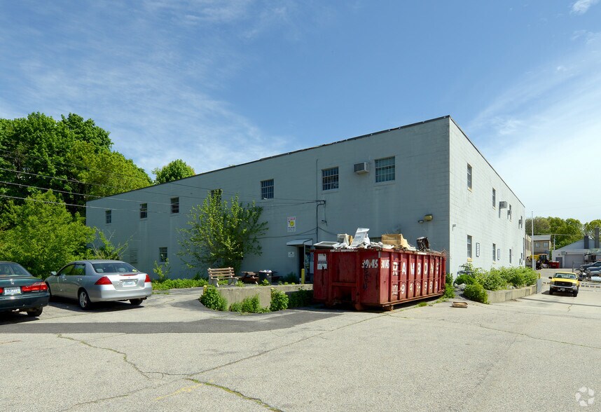 1 Partridge St, Providence, RI à louer - Photo de l’immeuble – Image 3 sur 5