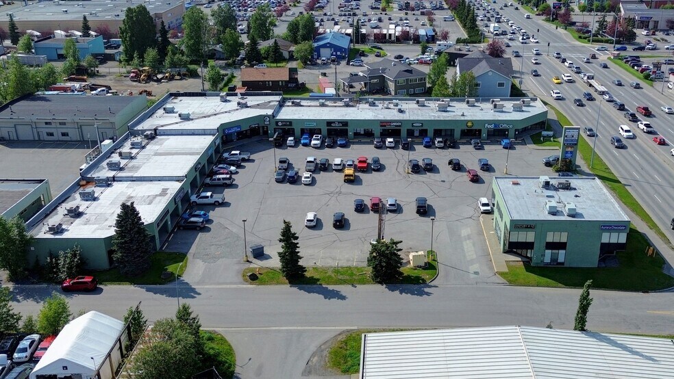 300 E Dimond Blvd, Anchorage, AK à louer - Photo de l’immeuble – Image 2 sur 5