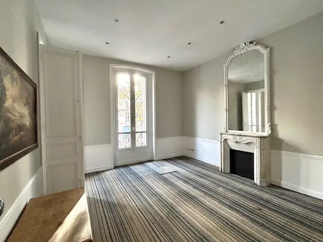 Bureau dans Paris à louer - Photo de l’immeuble – Image 2 sur 15