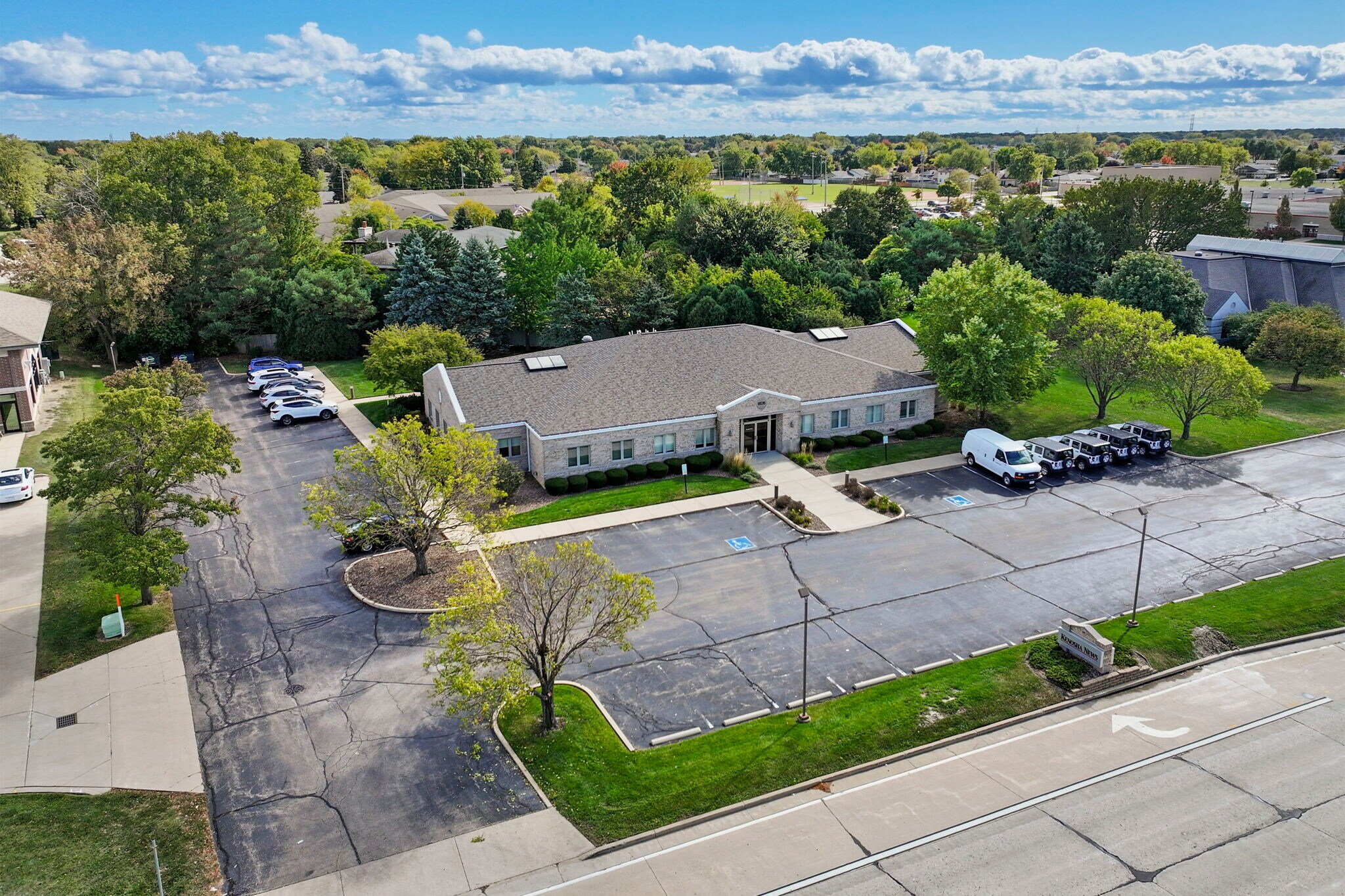 6535 Green Bay Rd, Kenosha, WI à vendre Photo principale– Image 1 sur 14