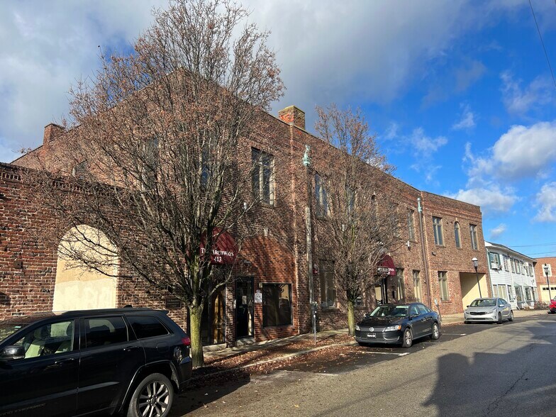 413-425 Johnson St, Jenkintown, PA à louer - Photo de l’immeuble – Image 2 sur 5