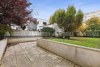 Plus de détails pour 52-54 Rue Du Capitaine Guynemer, Courbevoie - Bureau à vendre