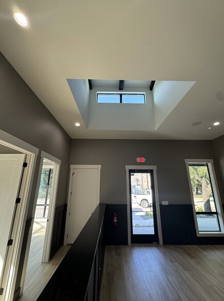 1022 River Rd, Boerne, TX à louer - Photo de l’immeuble – Image 3 sur 8