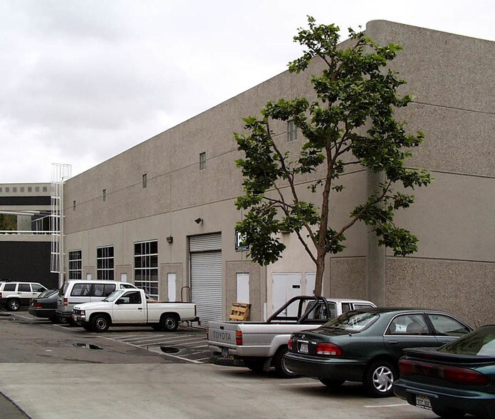 3880 Murphy Canyon Rd, San Diego, CA à louer - Photo de l’immeuble – Image 2 sur 6
