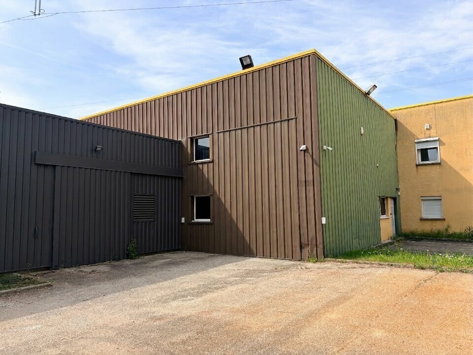 730 Rue Des Barronieres, Beynost à vendre Photo de l’immeuble– Image 1 sur 12