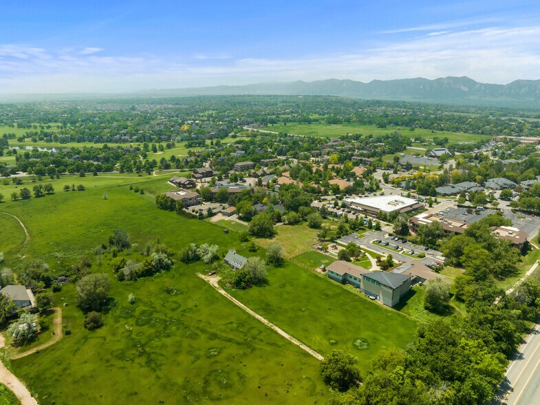 9776 Arapahoe Rd, Lafayette, CO à vendre - Photo de l’immeuble – Image 2 sur 4