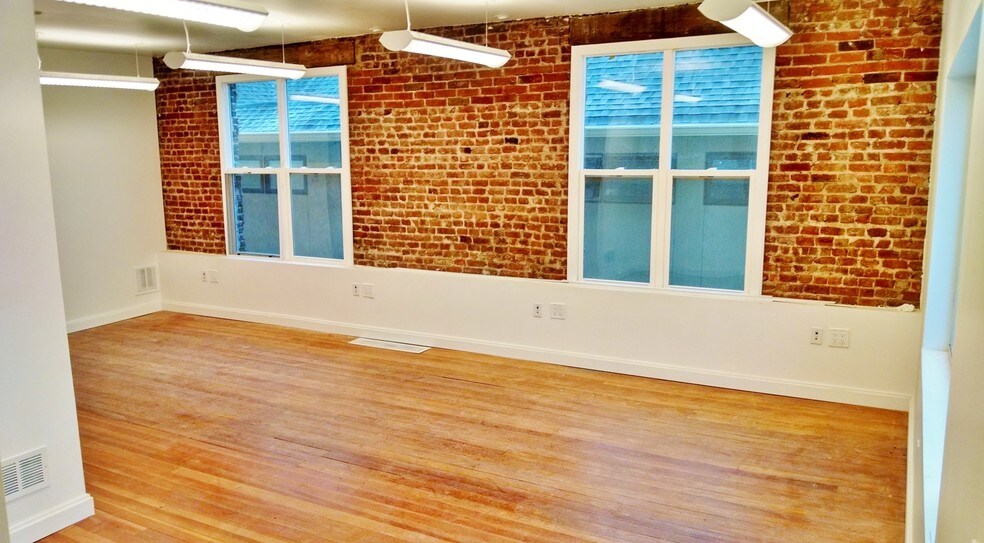 18-24 Johnson Ave, Hackensack, NJ à vendre - Photo intérieure – Image 3 sur 33