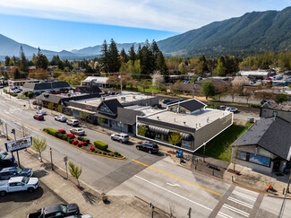 Plus de détails pour 111 E North Bend Way, North Bend, WA - Local commercial à vendre