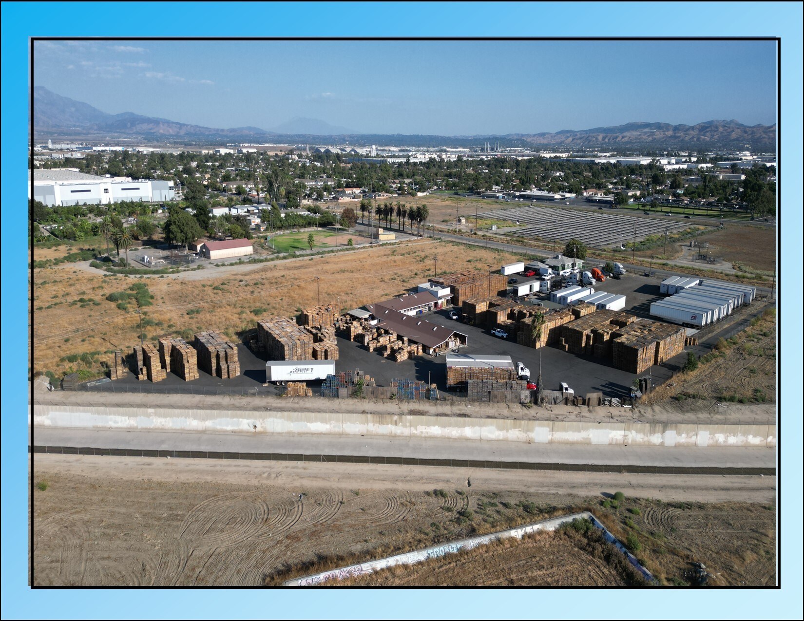 24450-24460 6th St, San Bernardino, CA à vendre Photo de l’immeuble– Image 1 sur 37