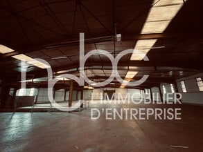 Local d’activités dans Civrieux-d'Azergues à louer Photo intérieure– Image 1 sur 4