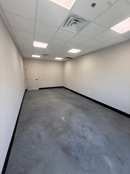 11 Buckhead Bay Rd, Bluffton, SC à louer - Photo de l’immeuble – Image 3 sur 12