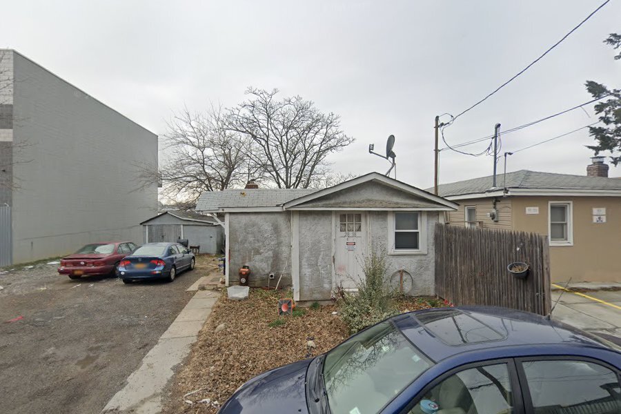 2816 119th St, Flushing, NY à vendre Photo de l’immeuble– Image 1 sur 3