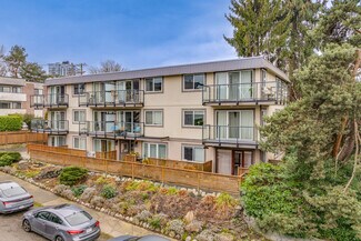 Plus de détails pour 2223 Prince Edward St, Vancouver, BC - Logement à vendre