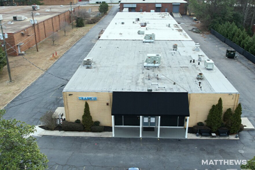 4470 Commerce Dr SW, Atlanta, GA à louer - Photo de l’immeuble – Image 2 sur 5