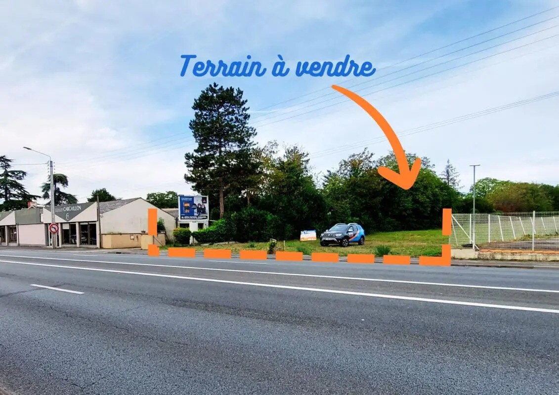 Terrain dans Chasseneuil-du-Poitou à vendre Photo de l’immeuble– Image 1 sur 4