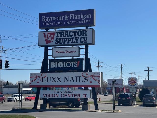 1125 Arsenal St, Watertown, NY à louer - Photo de l’immeuble – Image 3 sur 4