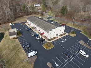 109 Meadow View Rd, Bristol, TN à louer Aérien– Image 2 sur 5