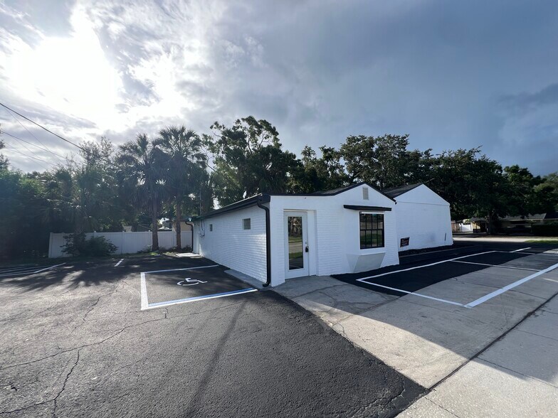 512 S Dale Mabry Hwy, Tampa, FL à louer - Photo de l’immeuble – Image 2 sur 10