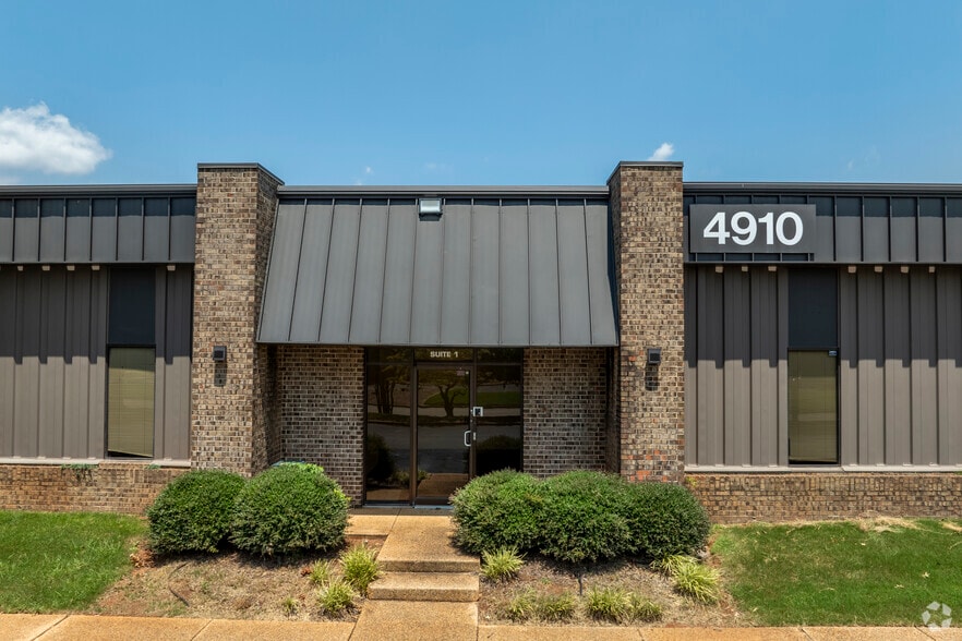 4910 University Sq, Huntsville, AL à louer - Photo de l’immeuble – Image 1 sur 12