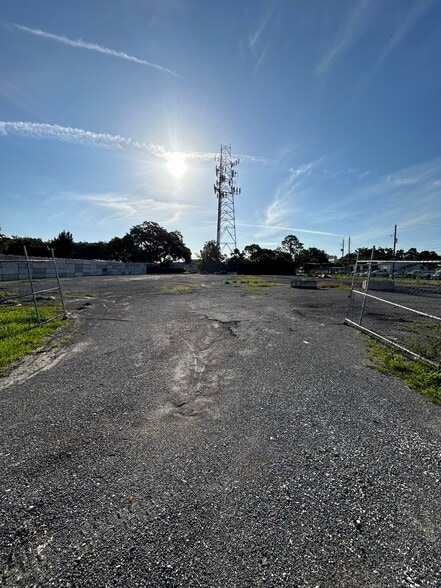 3034 36th St, Orlando, FL à louer - Photo de l’immeuble – Image 3 sur 14