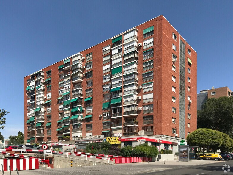 Calle de Fuentespina, 14, Madrid, Madrid à vendre - Photo principale – Image 1 sur 2