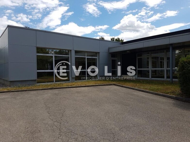 65 Allée Des Combes, Blyes à louer - Photo de l’immeuble – Image 1 sur 22