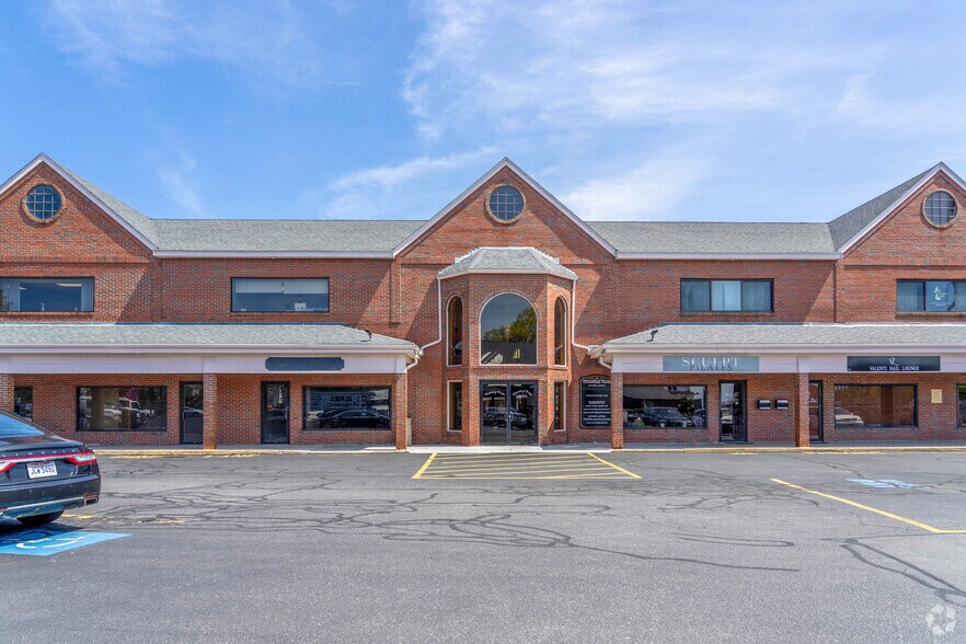490 Shrewsbury St, Worcester, MA à louer - Photo de l’immeuble – Image 3 sur 8