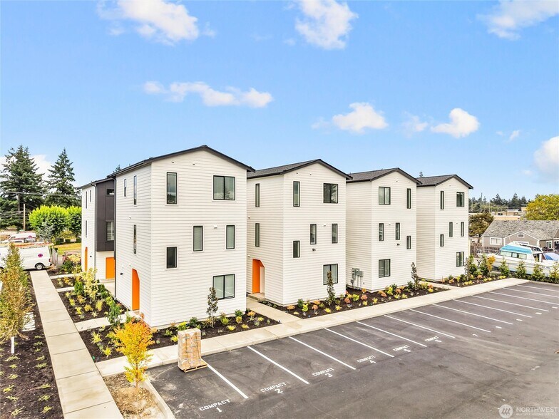 7519 Grange St W, Lakewood, WA à vendre - Photo de l’immeuble – Image 3 sur 17