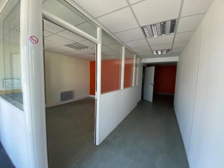 Bureau dans Rennes à louer - Photo de l’immeuble – Image 3 sur 11
