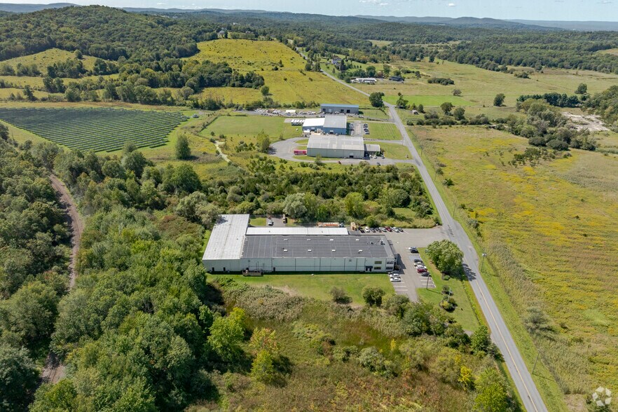 173 Black Meadow Rd, Chester, NY à louer - Aérien – Image 3 sur 4