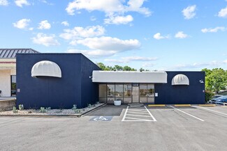 Plus de détails pour 508 Bedford Rd, Bedford, TX - Bureau à vendre