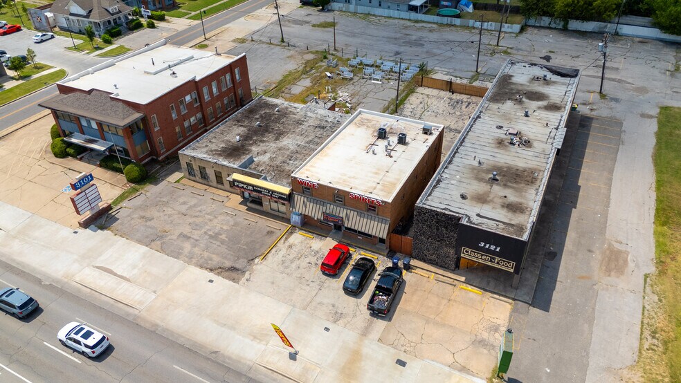 3113 N Classen Blvd, Oklahoma City, OK à louer - Photo de l’immeuble – Image 3 sur 27