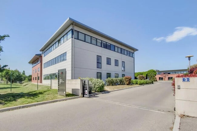 Plus de détails pour 3-21 Rue Marc Donadille, Marseille - Bureau à vendre