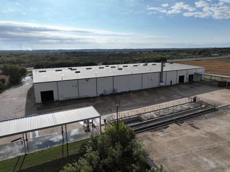 1980 SW Wilshire Blvd, Burleson, TX à louer - Photo de l’immeuble – Image 2 sur 5