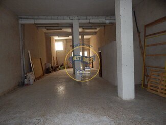 Plus de détails pour Local commercial à vendre
