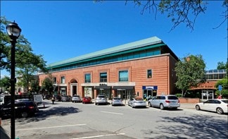 Plus de détails pour 200 Greenwich Ave, Greenwich, CT - Bureau à louer