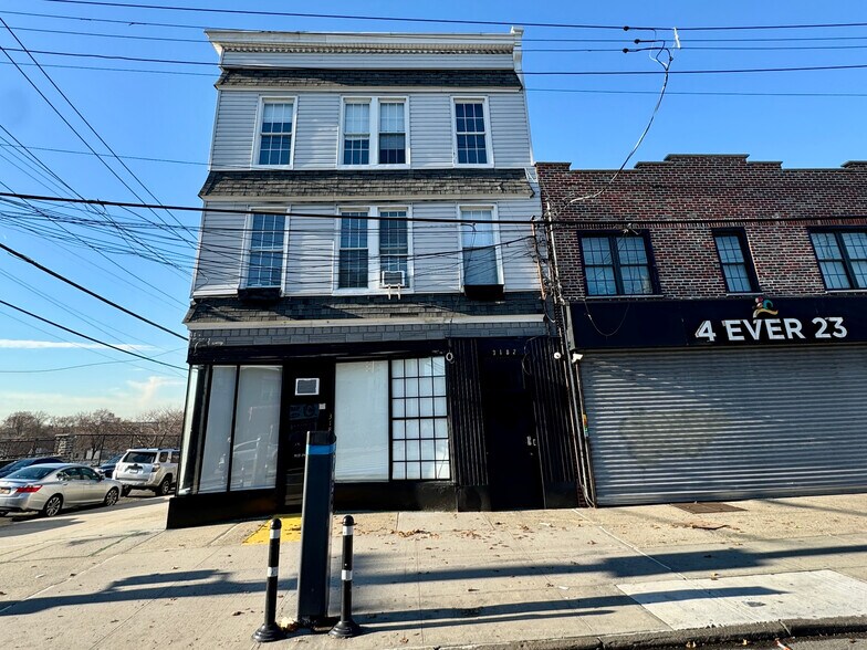 3182 E Tremont Ave, Bronx, NY à louer - Photo de l’immeuble – Image 3 sur 21