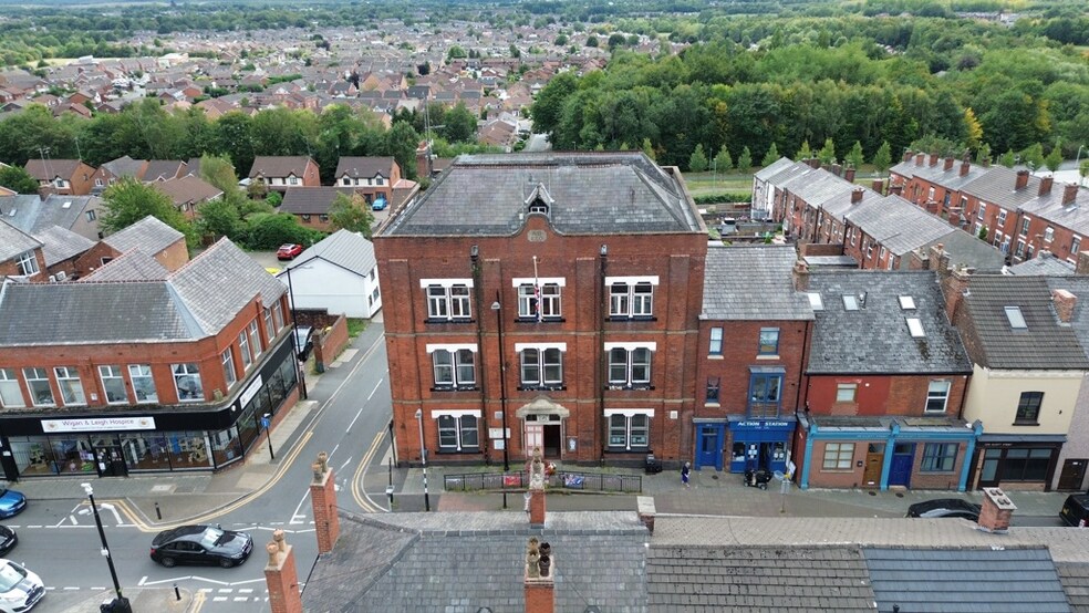 Elliott St, Manchester à vendre - Photo principale – Image 1 sur 3