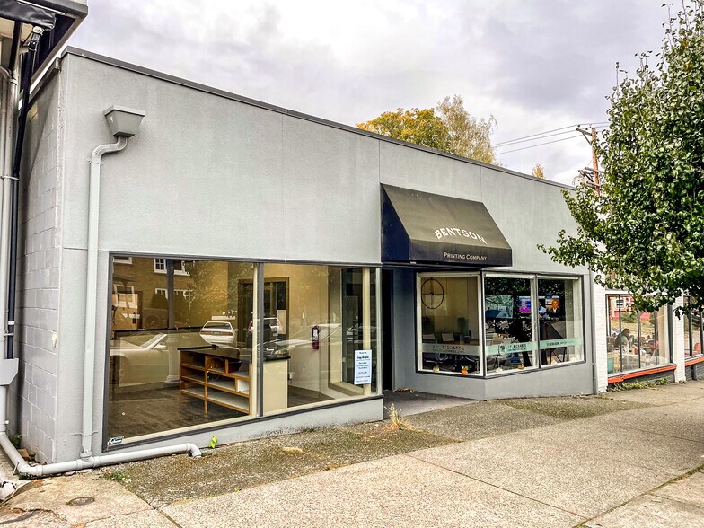 118 Tacoma Ave N, Tacoma, WA à louer - Photo de l’immeuble – Image 1 sur 3