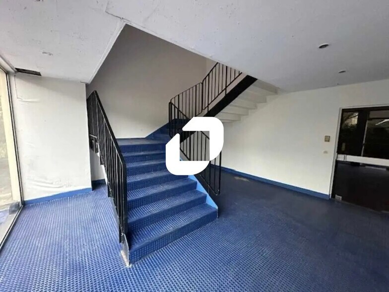 Bureau dans Eaubonne à louer - Photo intérieure – Image 2 sur 10