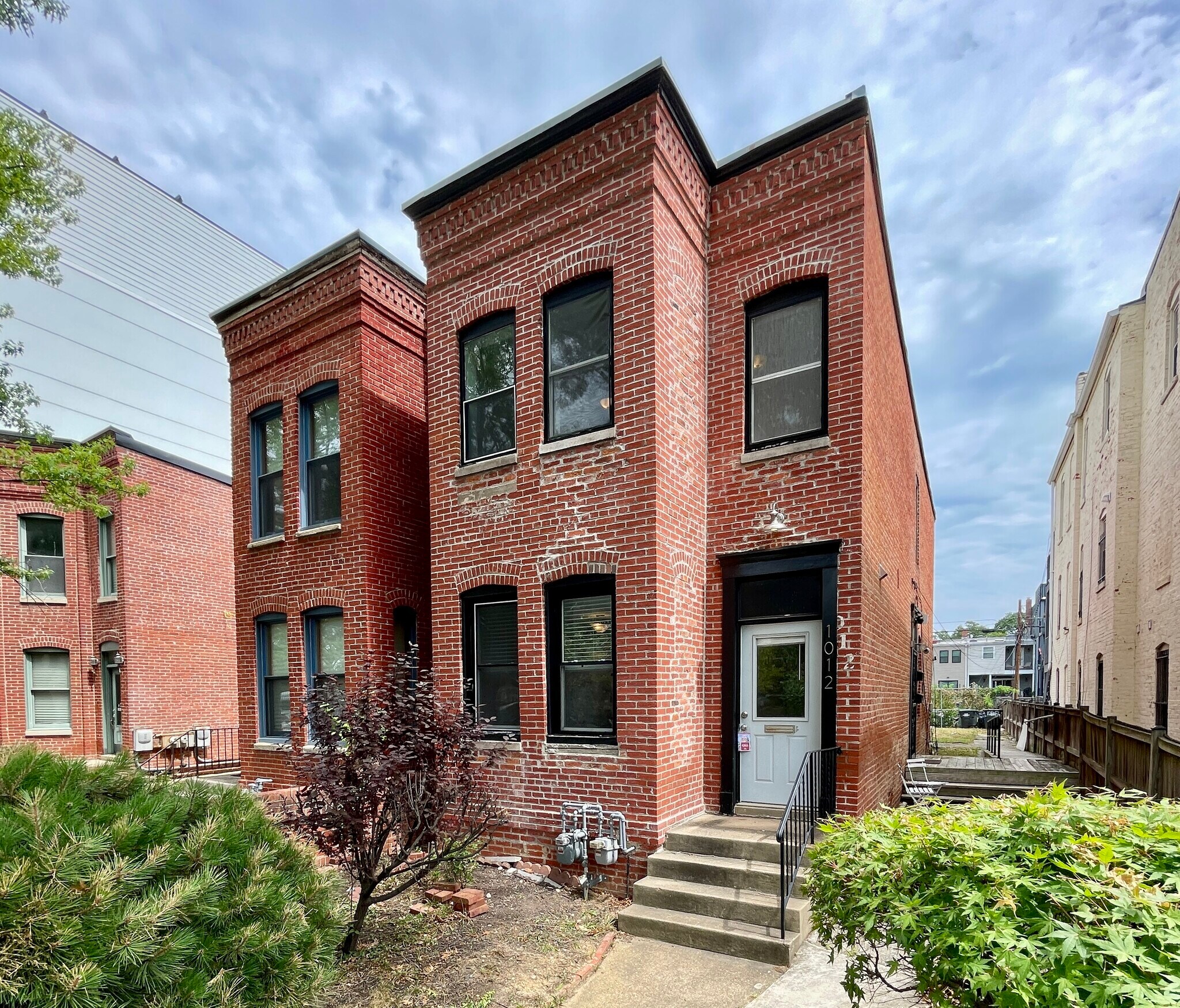 1012 Florida Ave NE, Washington, DC à vendre Photo de l’immeuble– Image 1 sur 23