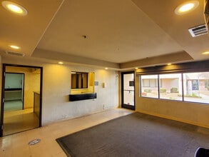 18523 Corwin Rd, Apple Valley, CA à louer Photo intérieure– Image 1 sur 30