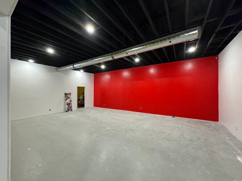 4136 Grand Ave, Omaha, NE à louer - Photo intérieure – Image 3 sur 10