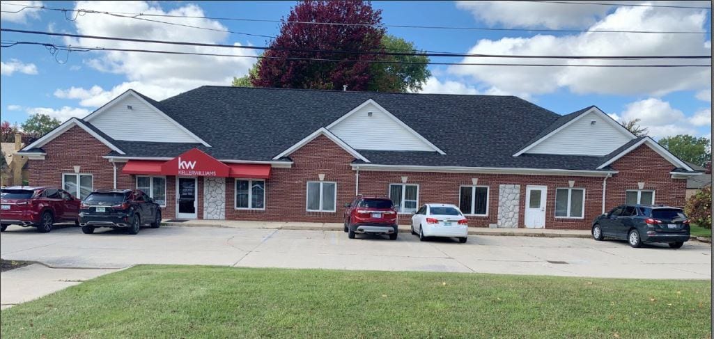 35427 Dodge Park Rd, Sterling Heights, MI à louer Photo de l’immeuble– Image 1 sur 1